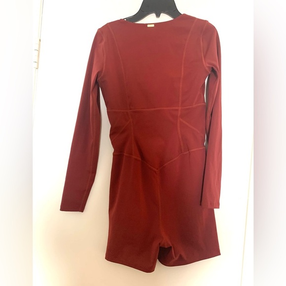 New L Space Alister Romper Umber Long Sleeve Athletic Yoga Gym Active Medium - Picture 9 of 16